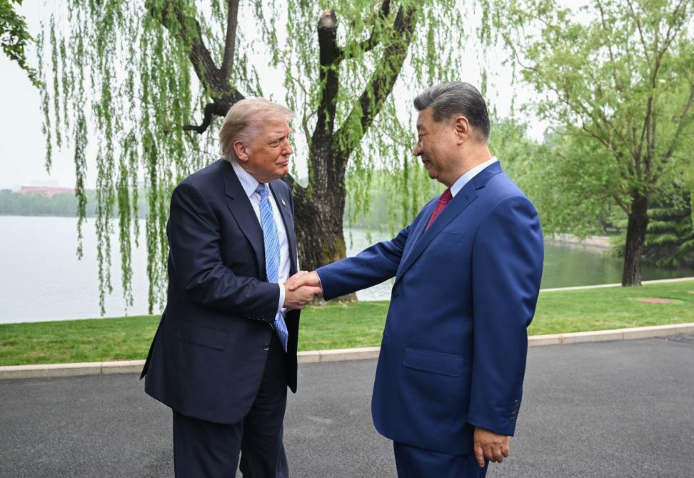习近平同美国总统特朗普在中南海小范围会晤